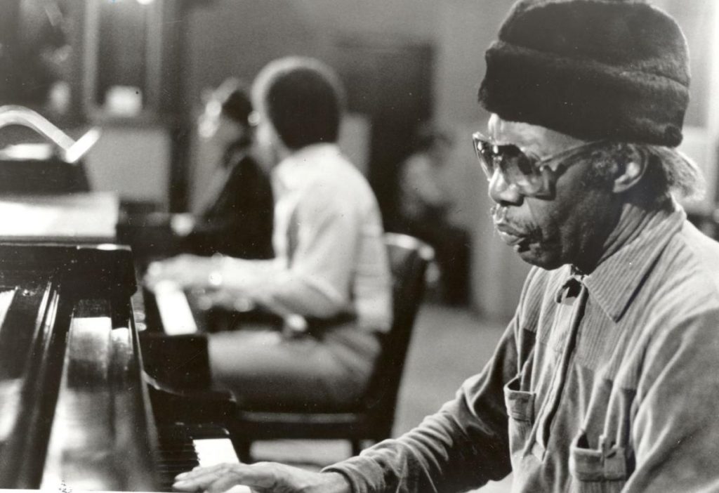 Piano Players Rarely Ever