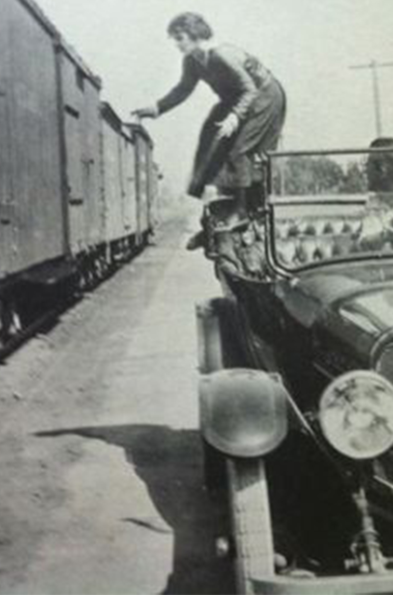 Kelly Daniela Norris presents: Action Heroines of the Silent Serials