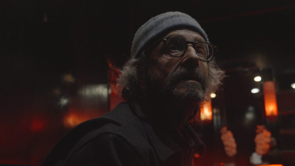 AWG_Still03_Maron_Night