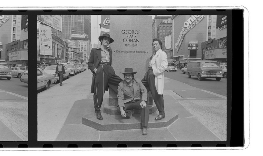 4563_NYPL_MST2_Zoot Suit_Luis and Danny Valdez_EJ Olmos_Times Square_1979