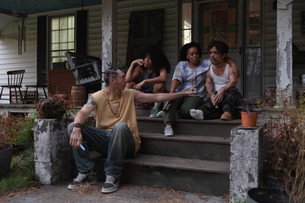 IDIOTS - Still 14
